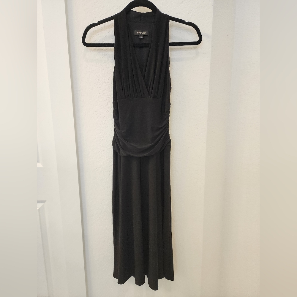 Nine West Dress. Size 2P. Halter, Fitted Waist, Flare Skirt